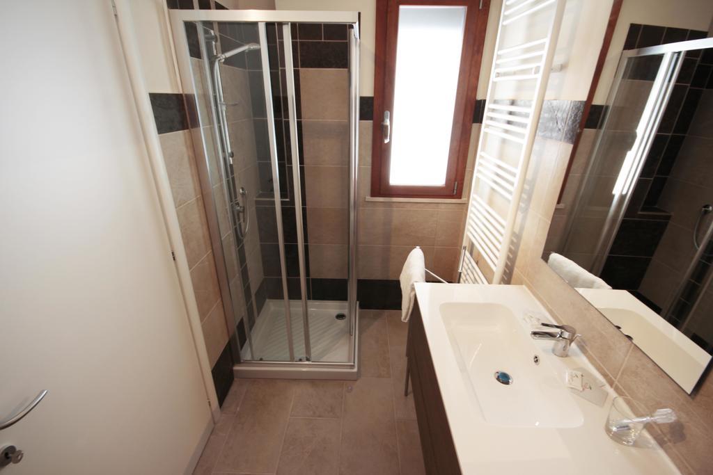 A Pochi Passi Hotel Pisa Phòng bức ảnh